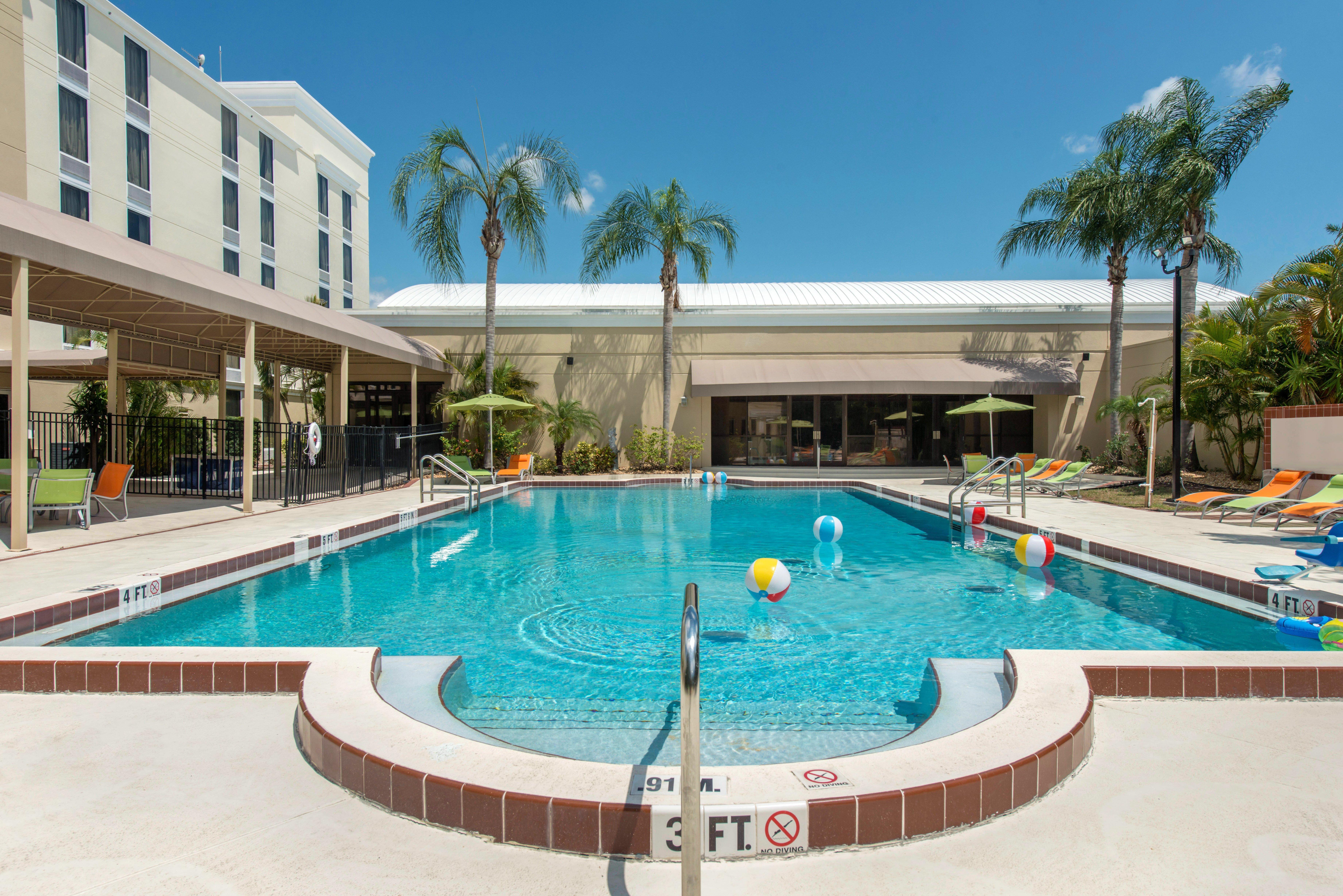 Holiday Inn Melbourne-Viera Conference Ctr By Ihg Bagian luar foto